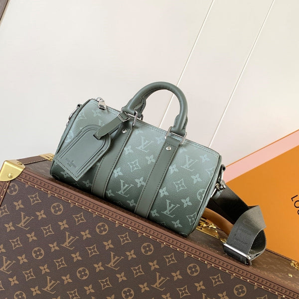 LV Keepall Bandoulière 25 Khaki Green Monogram Gradient Canvas