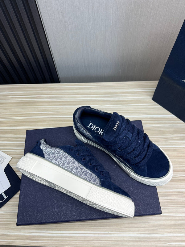 CD B33 SNEAKER NAVY SUEDE AND MONOGRAM FABRIC