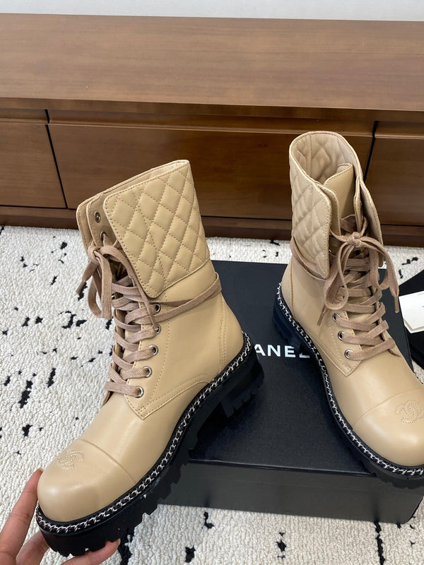 CC Ankle Boots Flat Quited Beige Calfskin 529288