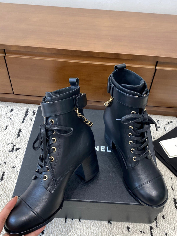 CC Ankle Boots 50mm With Chain Strap Black Calfskin 529289