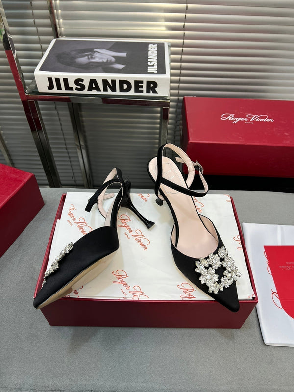 Flower Strass Buckle Slingback Pump 90 Black Satin