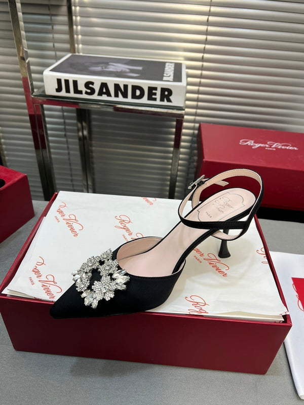 Flower Strass Buckle Slingback Pump 90 Black Satin