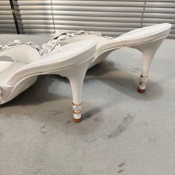 mule sandal 80 white calfskin flower