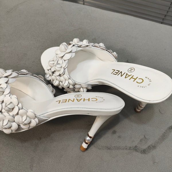 mule sandal 80 white calfskin flower