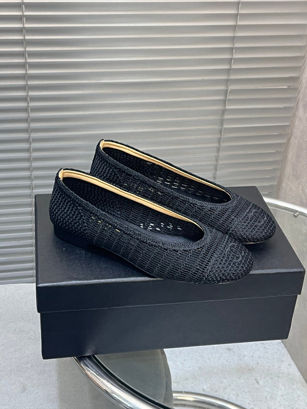 CC 25 Ballet Flat Black Beige Raffia