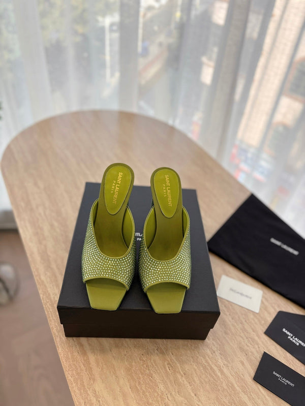 MULE BIONDA CON TACCO ALTO 10 CM IN RASO VERDE OLIVA CON STRASS