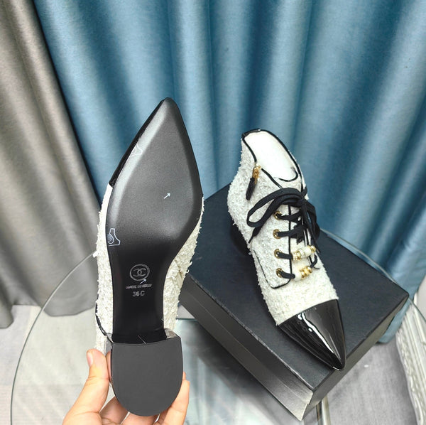 Stivaletti CC in tessuto tweed bianco e pelle di agnello