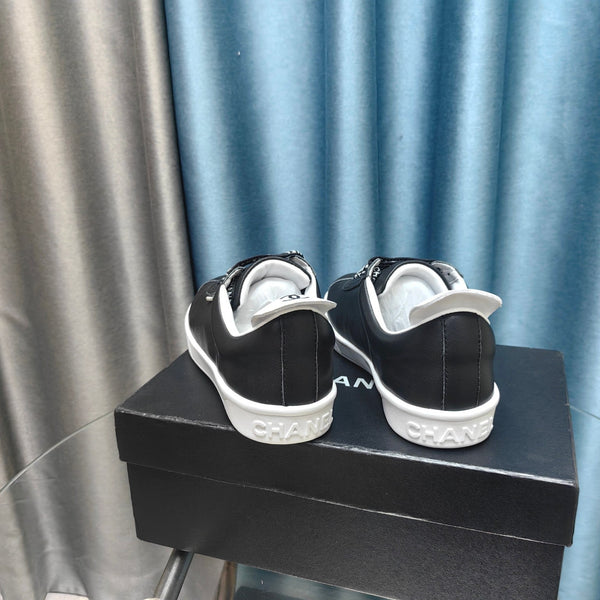 CC Low Sneaker Black Cowhide