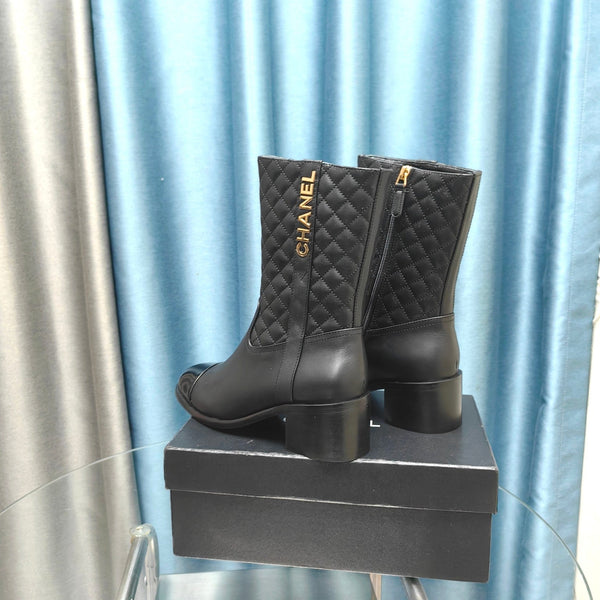 CC Short Boots Black Quilted Cowhide And Lambskin