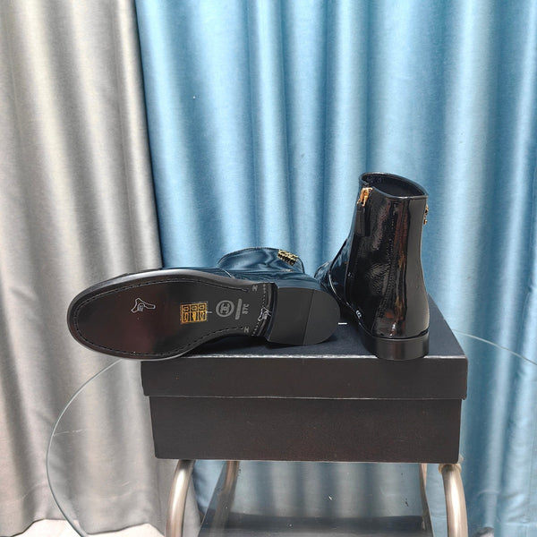 Stivaletti CC in pelle di vitello nera lucida