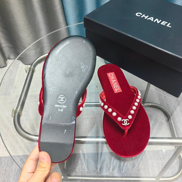 CC Thong Red Velvet Pearl