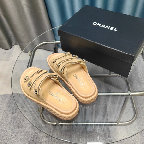 CC 25C Sandal Triple Straps Beige Calfskin