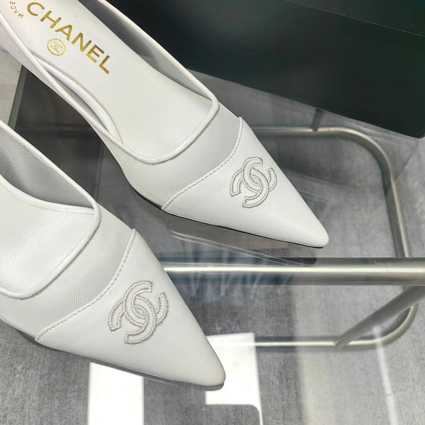 CC Pumps 50 White Mesh Leather Pointed Toe