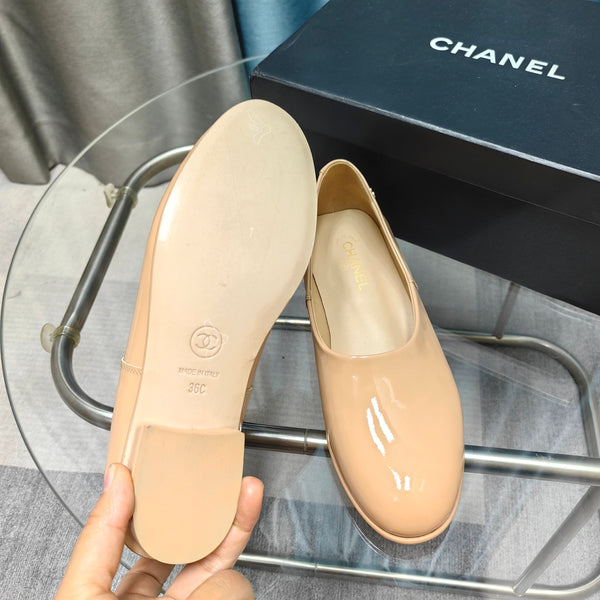 CC 25C Loafer Beige Patent Calfskin