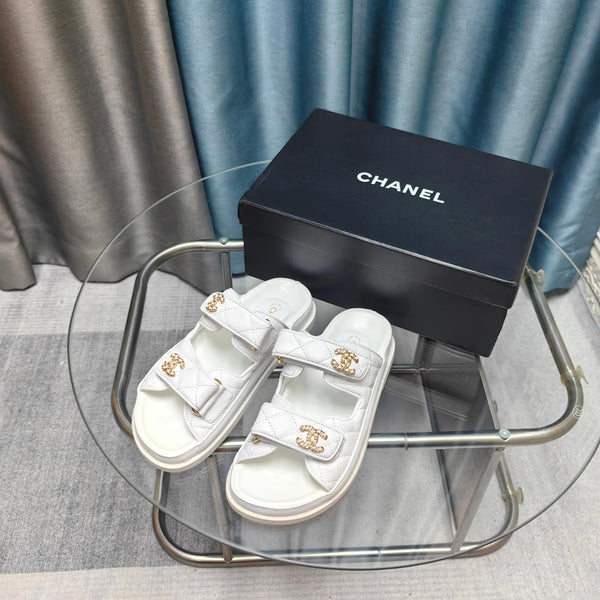 CC 25C Dad Mule White Grained Calfskin