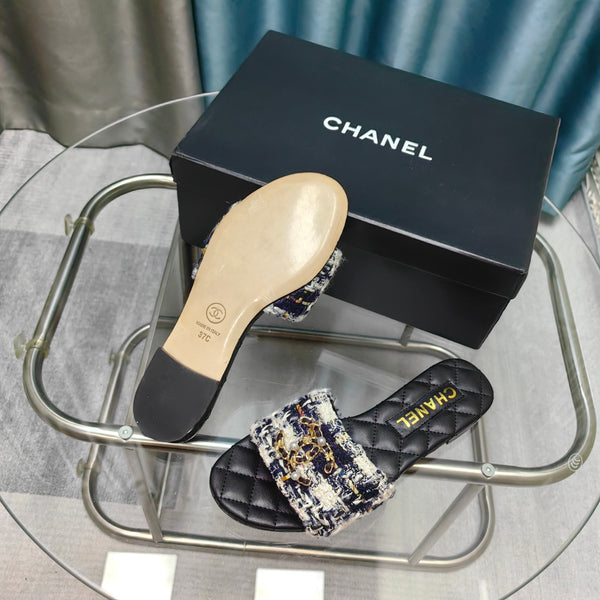 CC 25 Mule Tweed Mop