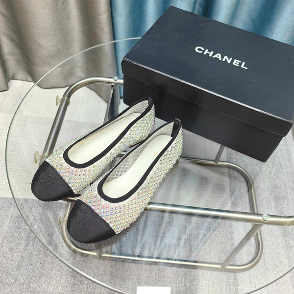 CC 25P Ballet Flat White Mesh Fabric