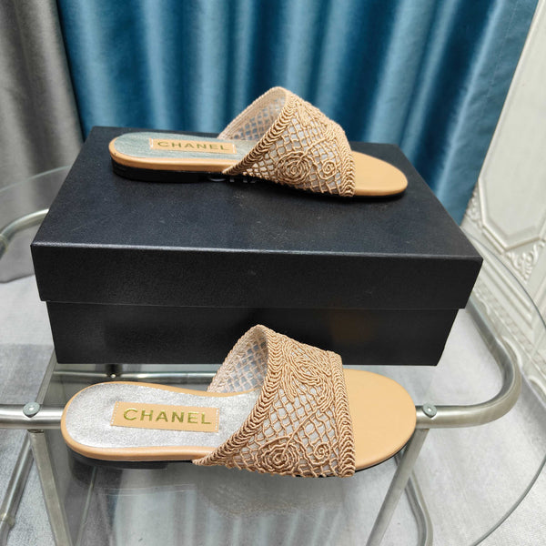 CC 25 Sandal Lace Fabric