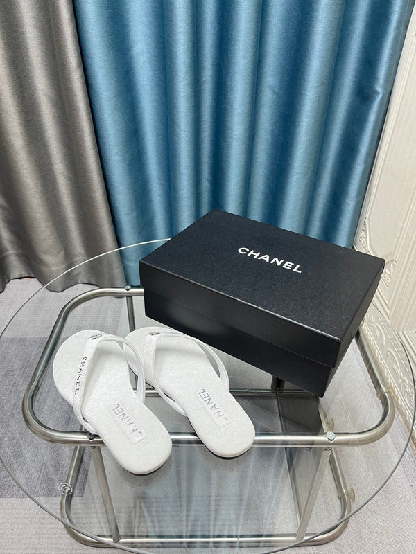 CC 25 Sandalo infradito Bianco Viola Diamante