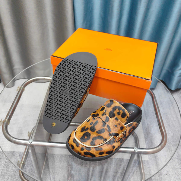 HM 25 Go Mule Leopark Horsehair Fabric 369354