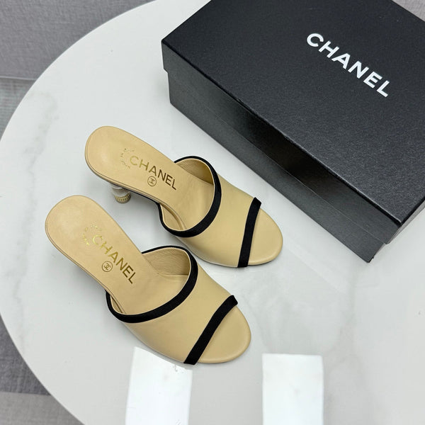 Ciabatte con tacco alto CC 25 85mn Beige Nero Pelle di pecora 368791