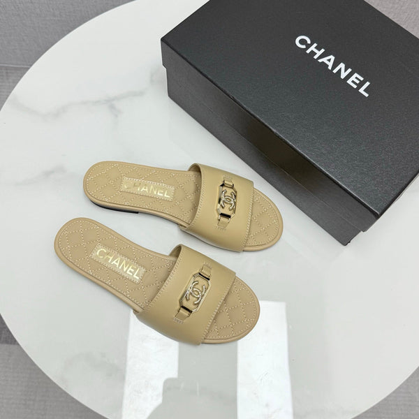 Sandali con muli CC 25 in pelle di pecora beige 368800