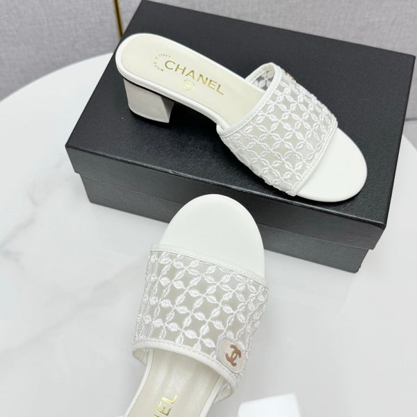 CC 25 Heel Sandals 50m White Mesh And Sheepskin 368804
