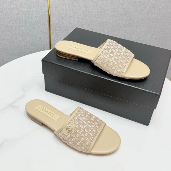 CC 25 Flat Mule Sandals Beige Mesh And Sheepskin 368807