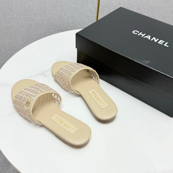 CC 25 Flat Mule Sandals Beige Mesh And Sheepskin 368807