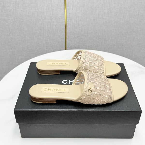 CC 25 Flat Mule Sandals Beige Mesh And Sheepskin 368807