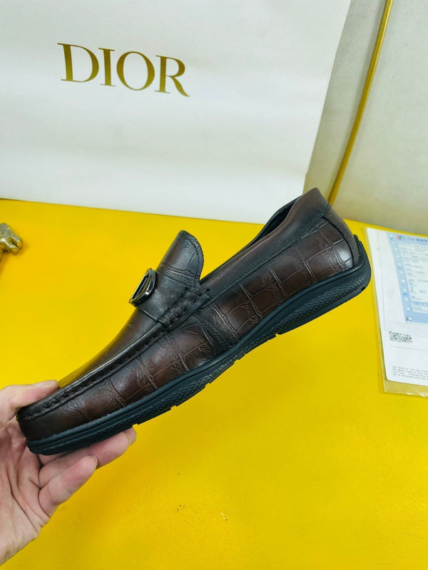 CD SYMBOL GRANVILLE LOAFER PECAN EMBOSSED CALFSKIN