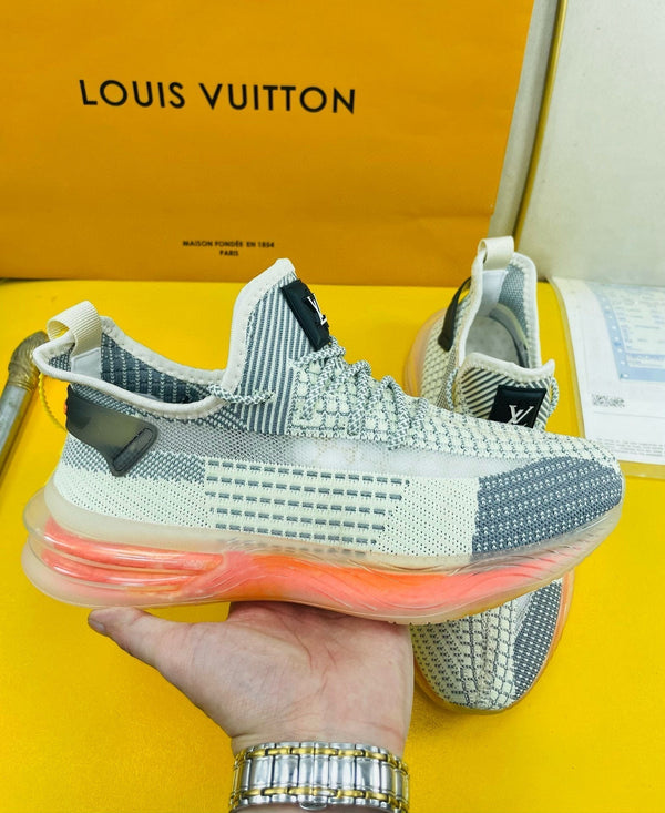 LV SNEAKER IN GREY ASH BREATHABLE MESH FABRIC
