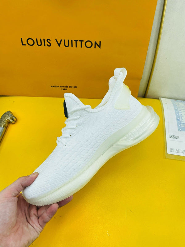 LV SNEAKER IN WHITE BREATHABLE MESH FABRIC