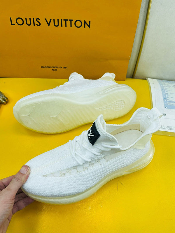 LV SNEAKER IN WHITE BREATHABLE MESH FABRIC