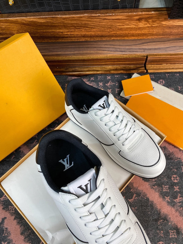 LV RIVOLI FAT SNEAKER WHITE BLACK