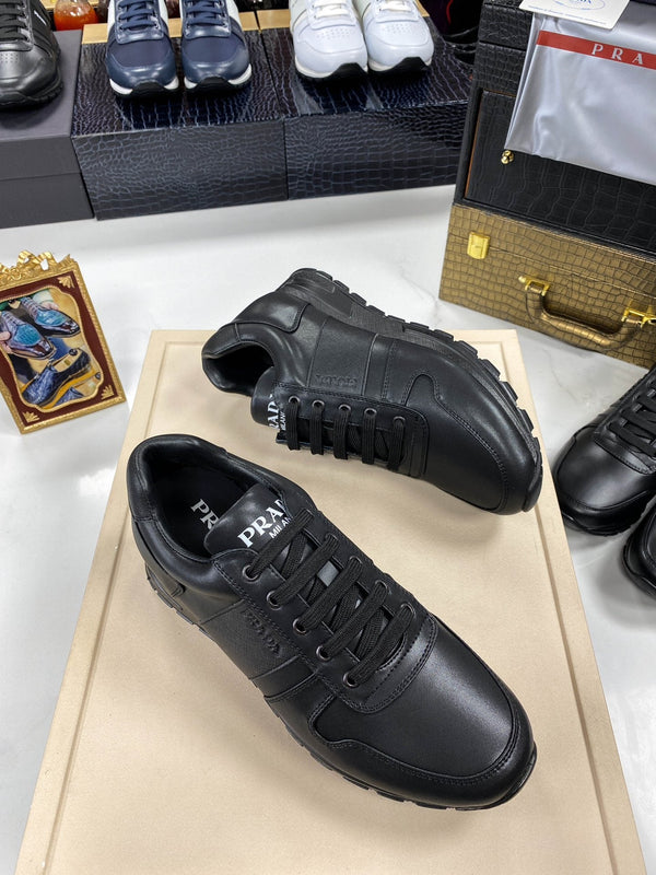 PRA SNEAKER IN BLACK CALFSKIN