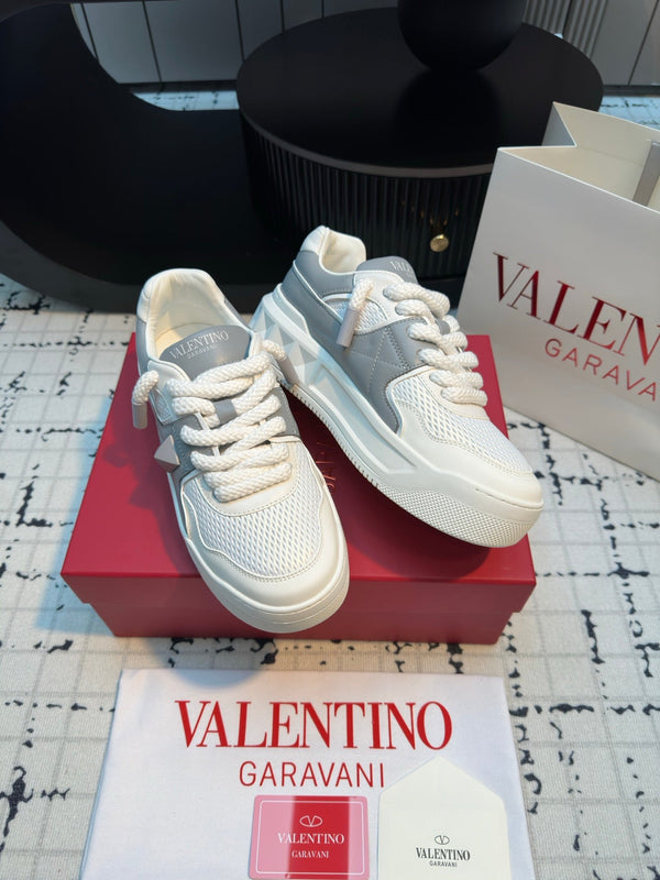 One Stud Xl Trainer In White Mix Grey Nappa Leather And Mesh Fabric 824989