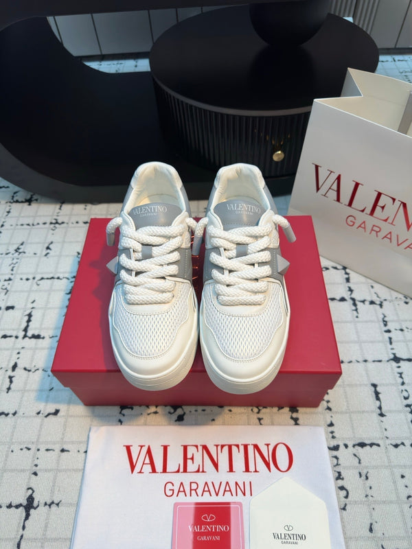 One Stud Xl Trainer In White Mix Grey Nappa Leather And Mesh Fabric 824989