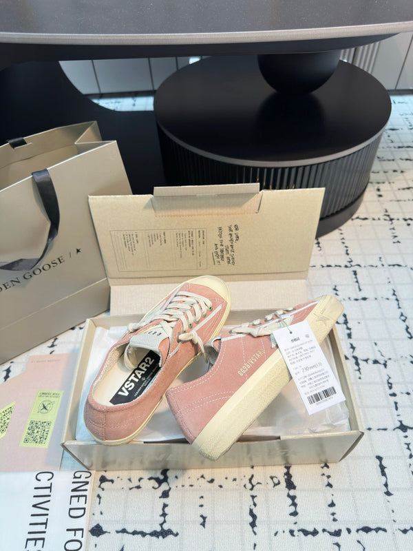 THICK-SOLED V-STAR IN PINK SUEDE WITH CREAM CALFSKIN STAR