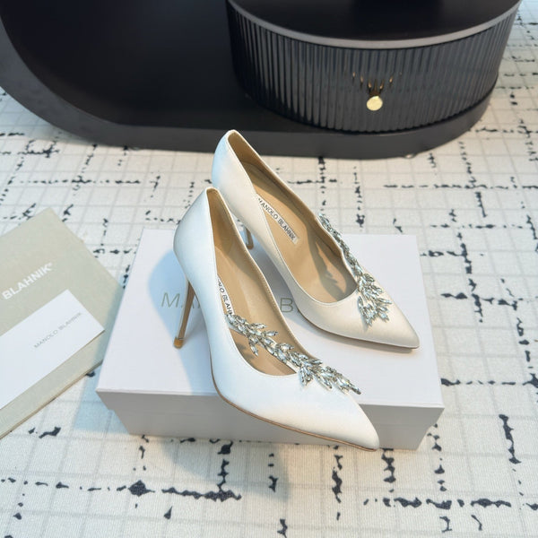 Lurum 90 White Satin Crystal Embellished Pumps 868664