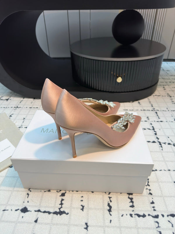 Lurum 90 Beige Satin Crystal Embellished Pumps 868666
