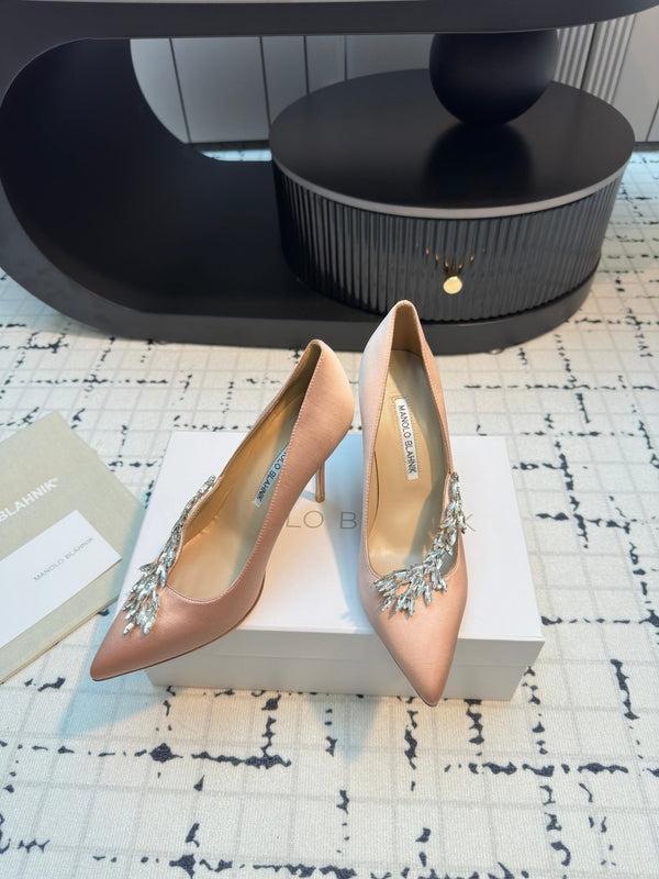 Lurum 90 Beige Satin Crystal Embellished Pumps 868666