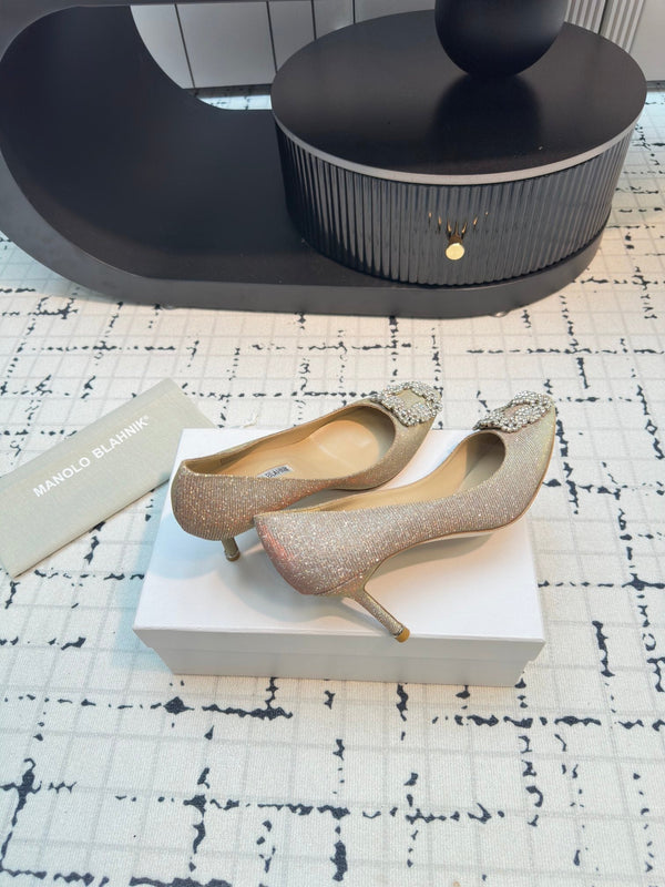 Hangisi 70 Beige Glitter Fabric Leather Jewel Buckle Pumps 912611