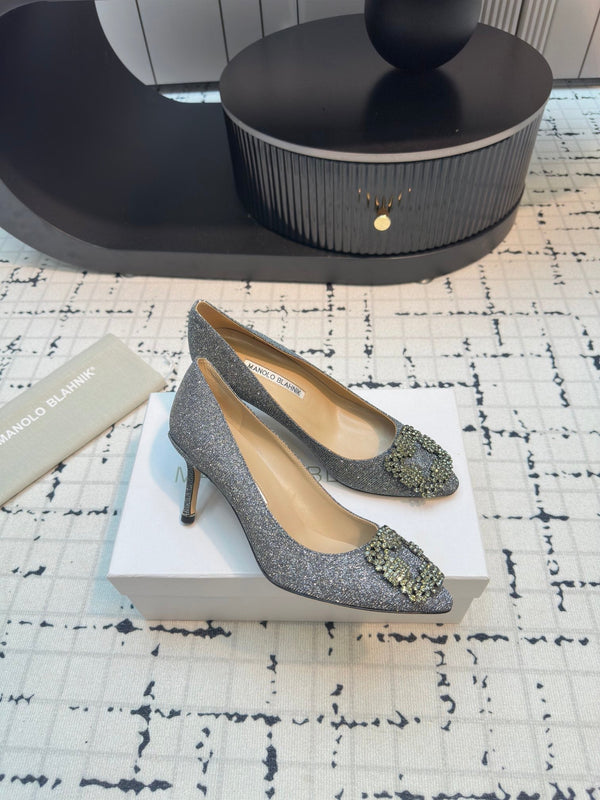 Hangisi 70 Silver Glitter Fabric Leather Jewel Buckle Pumps 912614