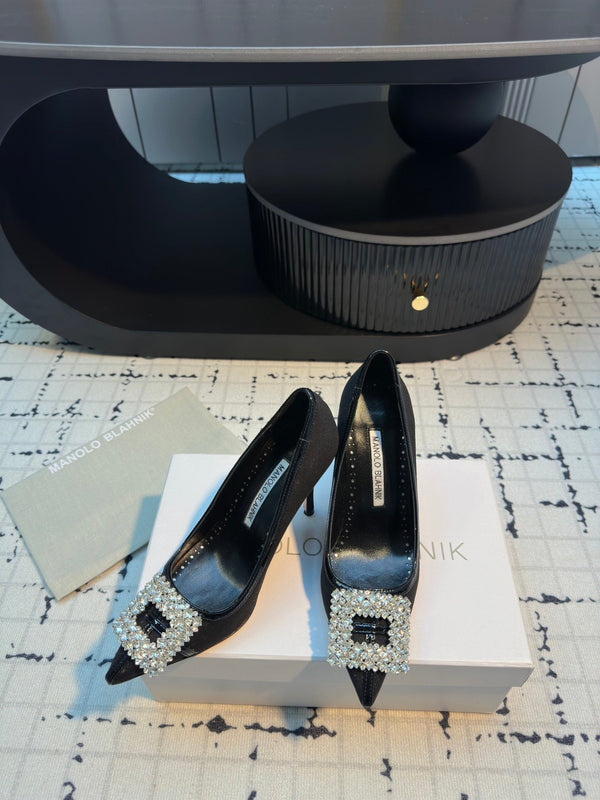 Hangisi 100 Black Linen and Leather Jewel Buckle Pumps 161067