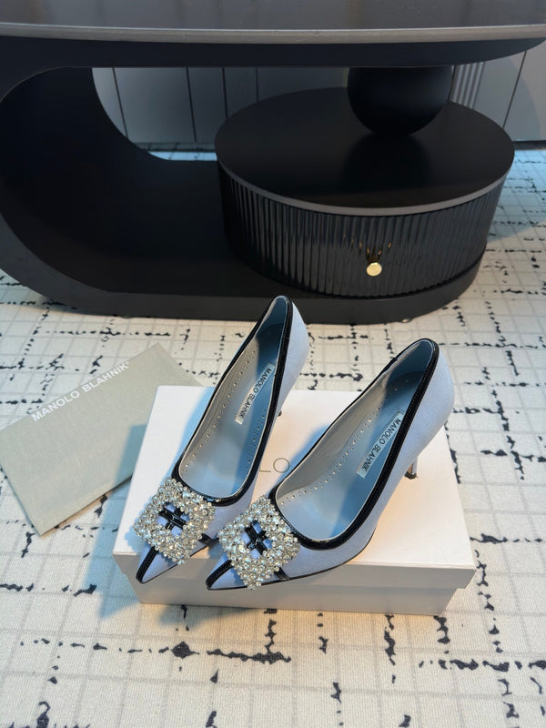 Hangisi 100 Ocean Blue Linen with Black Leather Jewel Buckle Pumps 161068