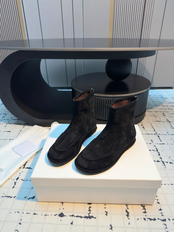 The Row Canal Ankle Boots 20mm Black Suede 429310