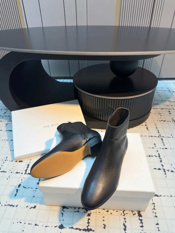 The Row Zipped Ankle Boots 50mm Black Calfskin 429313