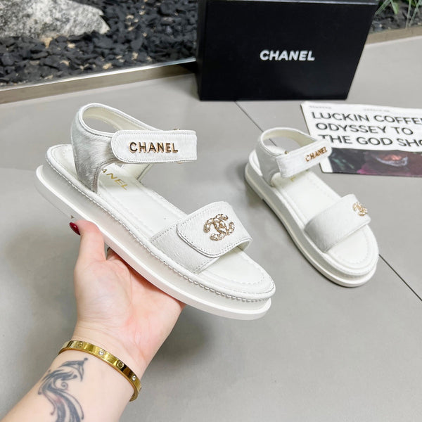 CC 25A Sandals White Horse Fur Leather 338604