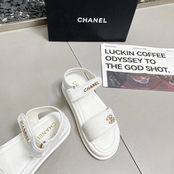 CC 25A Sandals White Horse Fur Leather 338604